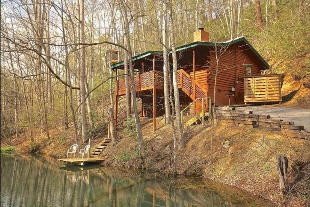 The Fishing Hole Cabin - Sage Vacations Gatlinburg Bagian luar foto