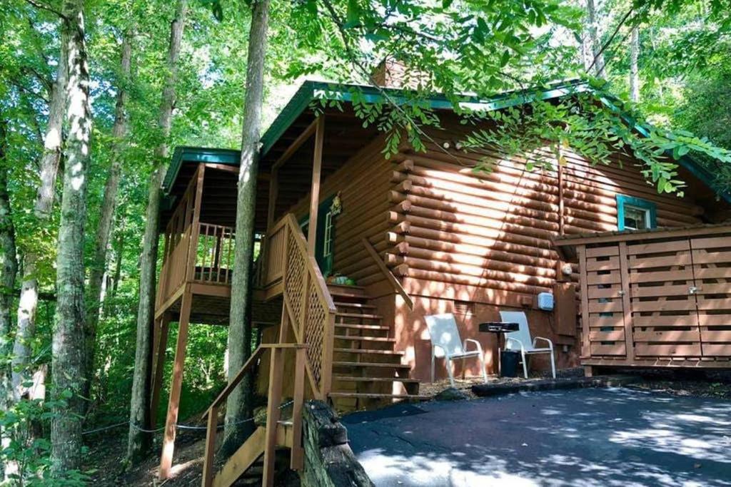 The Fishing Hole Cabin - Sage Vacations Gatlinburg Bagian luar foto