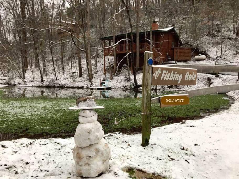 The Fishing Hole Cabin - Sage Vacations Gatlinburg Bagian luar foto
