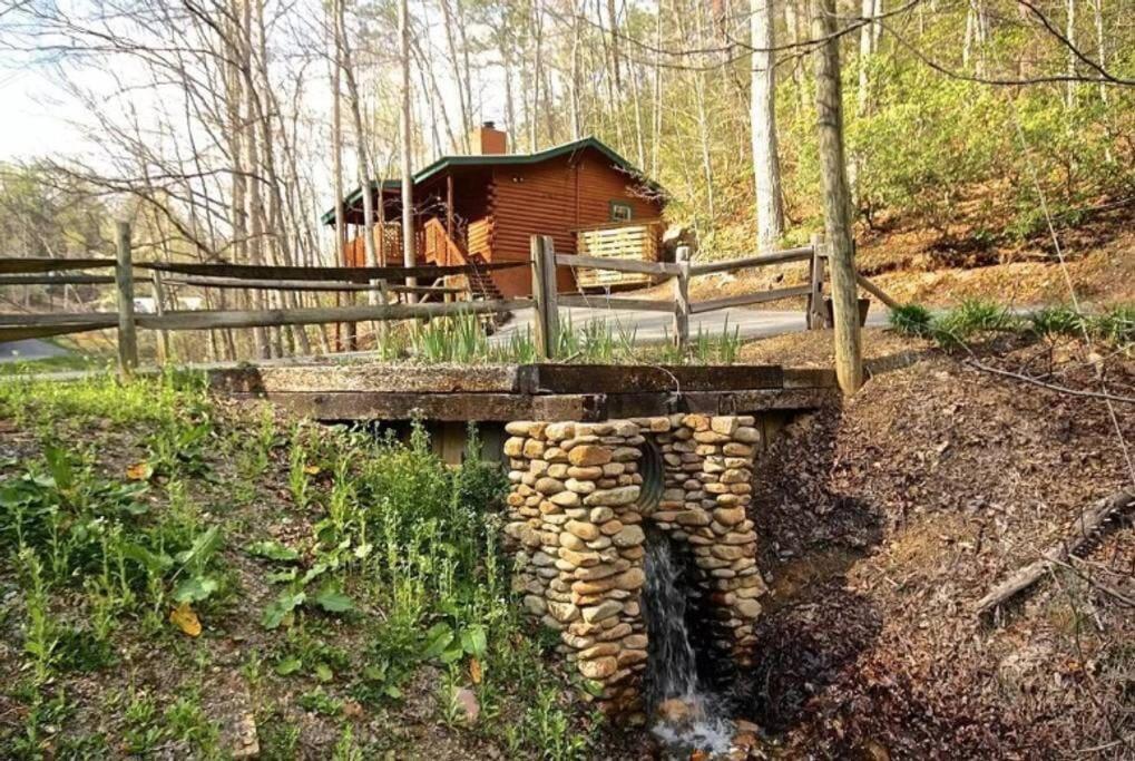The Fishing Hole Cabin - Sage Vacations Gatlinburg Bagian luar foto