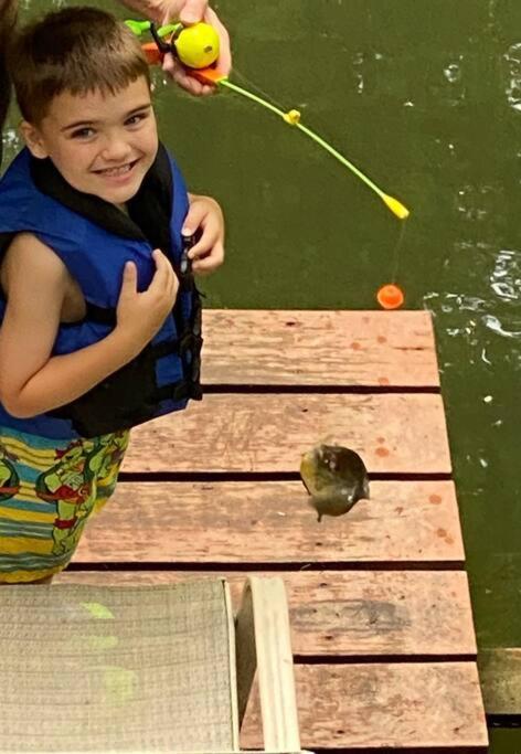 The Fishing Hole Cabin - Sage Vacations Gatlinburg Bagian luar foto
